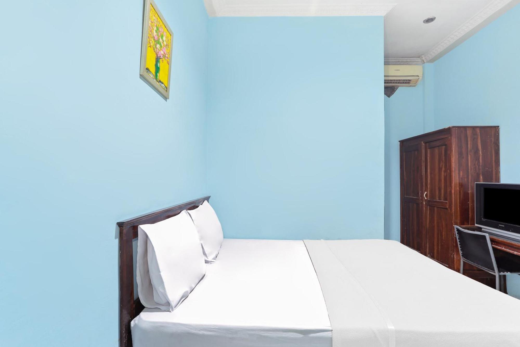 Oyo 93046 Hotel Fortuna Parepare Екстериор снимка