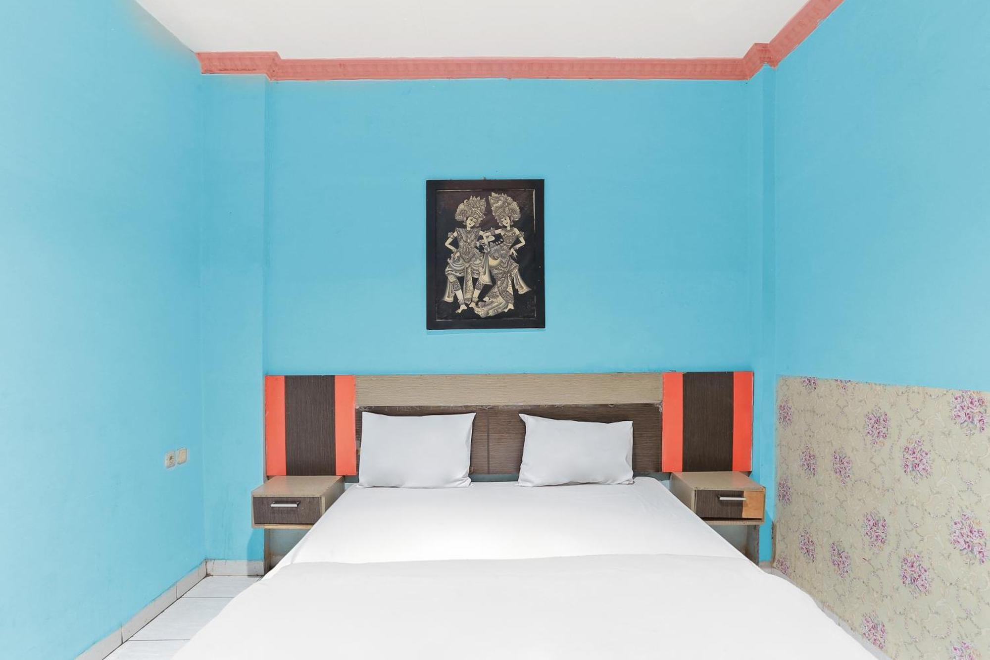 Oyo 93046 Hotel Fortuna Parepare Екстериор снимка